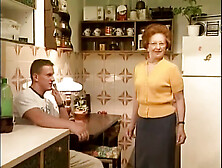 Granny curly twat banging in the kitchen