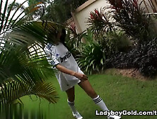 Ladyboygold Clip: Soccer Cock Sucker