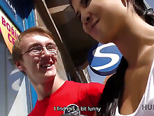 Hunt4k. brainy man knew how to seduce pretty teenage for stack of money