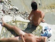 Voyeur Tapes Pair Fucking On Beach