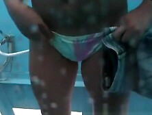 Shows Beach,  Changing Room,  Amateur Clip Full Version