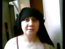 Horny arab egyptian wife gets fucked by a big dick