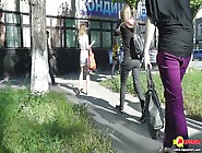 Sexy outdoor video of a hot ass under the dress