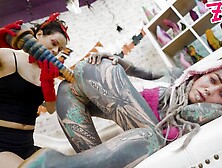 Tattooed girlfriend Anuskatzz and Stacy Bloom are enjoying their toys