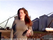 pretty student who looks like marilyn monroe gets nude in her college dorm and on campus