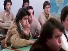 Insegnante va in collegio