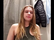 Fingering in public so alluring