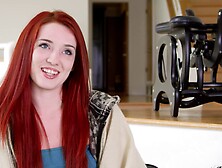 Redhead girlfriend moans during smooth foreplay - Avalon Aries