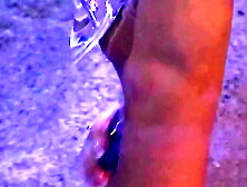 The lover boned the slut in the park and let her lick his dong