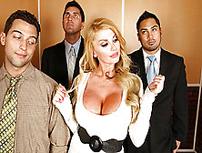 Big breasted blonde babe Taylor Wane screams hard as she gets her fanny rammed.