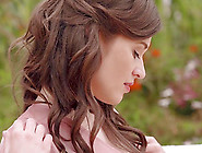 Serena Wood,  pefect outdoor nude posing