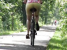 Mommy Ladies Show Cellulite Arses In All Their Glory - Mommy