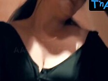 Jayshree Gaikwad Butt,  Breasts Scene in Jayshree Gaikwad,  Pihu Jaiswal Ullu