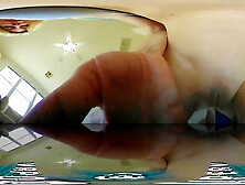 VR: Giantess Sweet Pussy