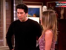 Jennifer Aniston Cleavage – Friends