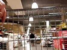 Einkaufen im Catsuit - 27. 10. 2020