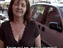 Uma puta madura da República Checa!