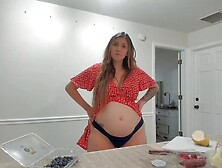 Kelly Payne - Stretching Out My Sisters Pregnant Pussy