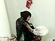 Ekelhaft Oma fickt Nachbars Sohn mit haarigem Cumshot