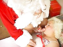 Sexy Big Beautiful Woman Bonks Santa