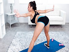 Crystal Rush's blowjob porn by Bratty Milf