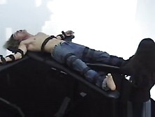 F/m RealTickling Marcus Thomas