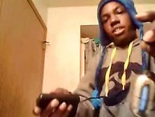 Shawnta maken a lil vid 4 Mr.  R-O-B