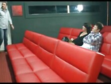 Blowjob – Orgu In Porn Cinema