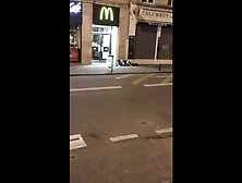 Un Couple Fait Lamour Devant Le Mcdo De Nancy. Mp4