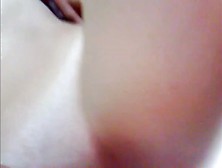 Teen bates in car and cums