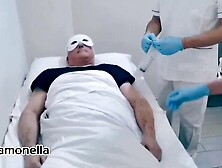 Dottoressa fa prelievo di sperma al paziente sborrata sul culo infermiere depravato - Nikylamonella