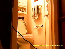 Big Ass Mom Bathroom Spy Voyeur 3