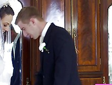 Simony Is Fucked During Her Wedding Day