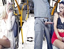 Trabalhador esfrega pau nas mulheres no ônibus em público!
