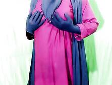 Indian housewife Your Priya masturbating and talking dirty in the bedroom