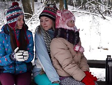 Group lesbian fingering with kinky Aliska Dark & Lisa Nixon