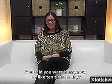 Brunette pregnant casting and cumshot