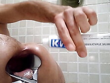 Socou a mão com o especulo no rabo