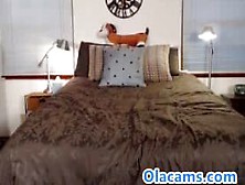 Busty milf body-builder show shaved