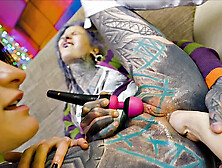 Miss Flora Works Her Fist Inside Anuskatzz Tight Asshole