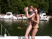 Springbreaklife Video: Girls Flashing On The Lake