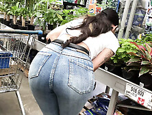 STRANGER MY WIFE AFTER PICKING HER UP AT THE SUPERMARKET