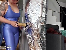 アルミニウムマミーで呼吸制御&ヴィーナス2000!手コキ!Aluminum Foil Duct Movie Mummification, Rubber Mask and Pink Zentai Suit