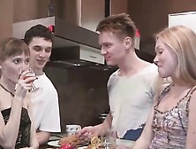 Teen Swingers Fuck Together