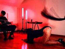 Связала Мужа и вызвала мастера БДСМ