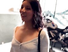 PutaLocura - Tiny Colombian Mia Camila was awaiting for a ally and ends up screwing Torbe in Pilladas