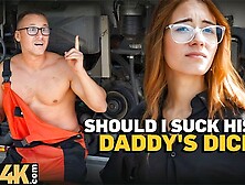 Wet Ridge Crix and Little Chloe at lost tourist porn