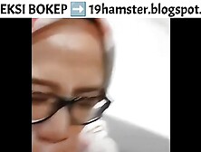 Asian Cumshot On Her Face