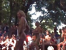 amateur contest at nudes a poppin