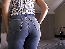 Pawg Milf Teasing Perfect Ass In Tight Blue Jeans